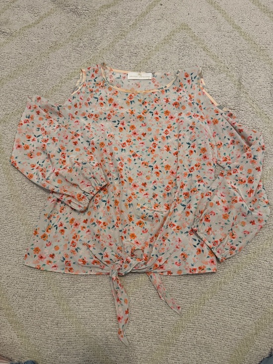 Amanda Uprichard Tops - Amanda Uprichard 100% Silk Floral Cold Shoulder Tie Front Blouse Medium